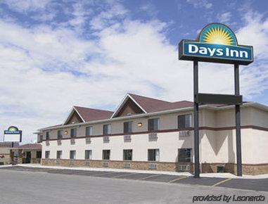 Days Inn By Wyndham Волл Екстер'єр фото